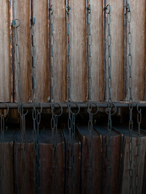 Chained Library Interactive Exploration